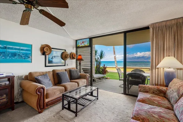 $530,000 | 4471 Lower Honoapiilani Road, Unit 112, Lahaina, HI 96761