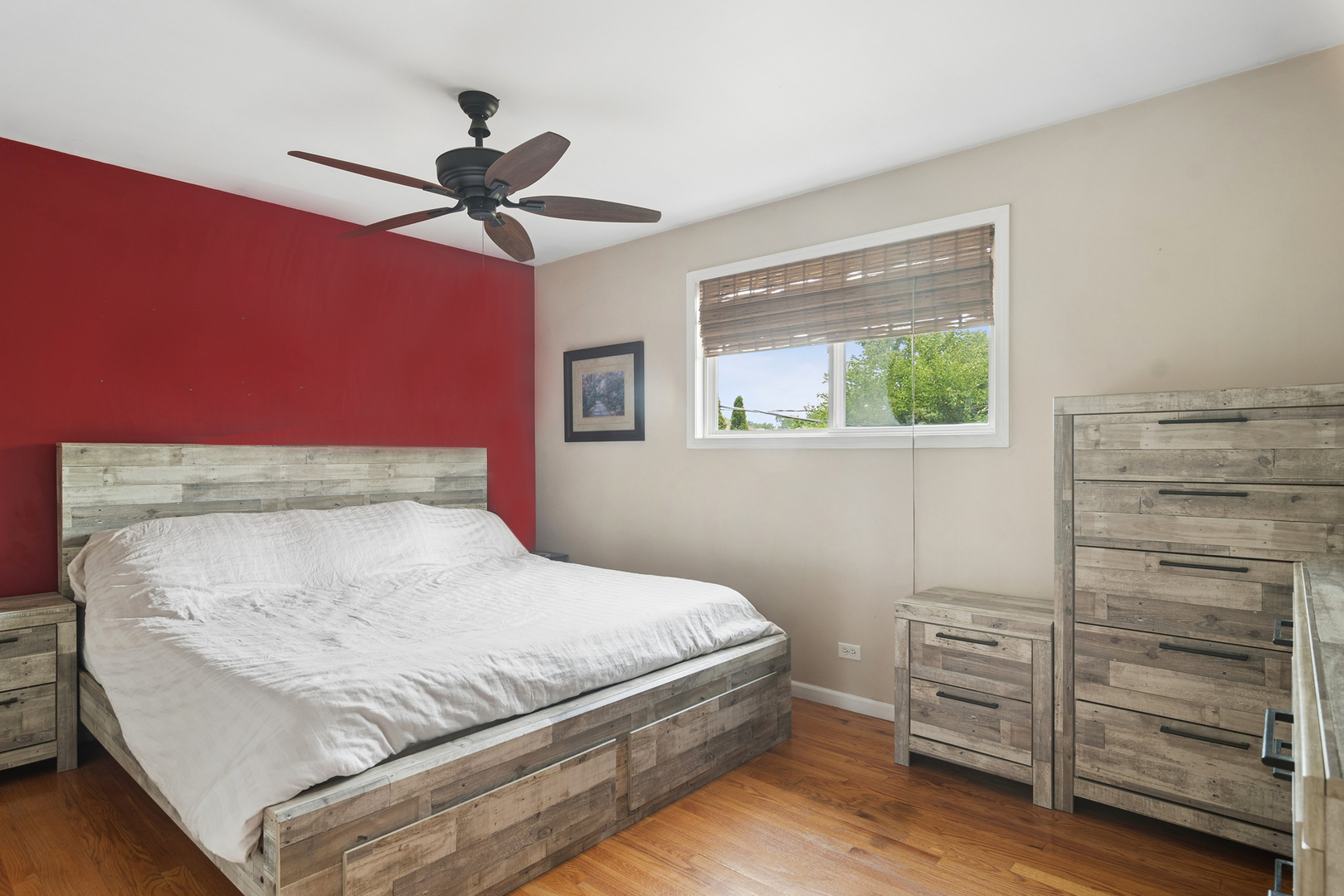 117 Evergreen Street Addison, IL 60101 - Photo 11 of 26 Gallery Image 11