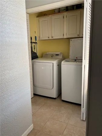 $149,900 | 210 Oak Bay Drive, Unit 101, Rockport, TX 78382