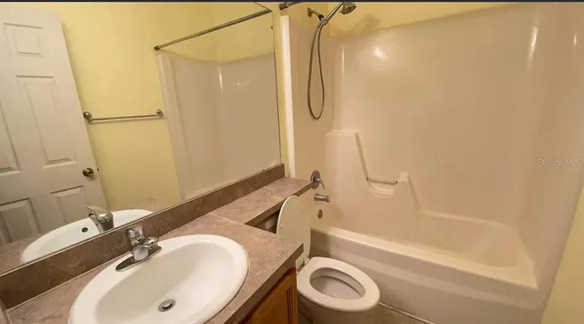 $185,000 | 3510 Southwest 30th Way, Unit 155, Gainesville, FL 32608