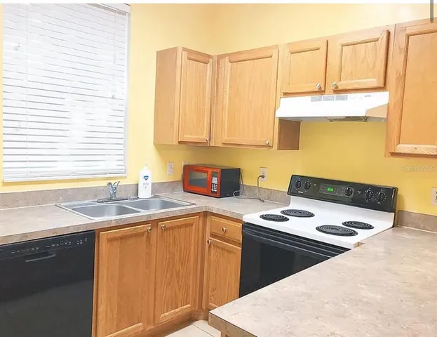 $185,000 | 3510 Southwest 30th Way, Unit 155, Gainesville, FL 32608