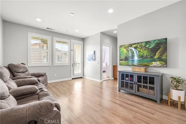 $1,025,000 | 24410 Aranda Lane, Valencia, CA 91354