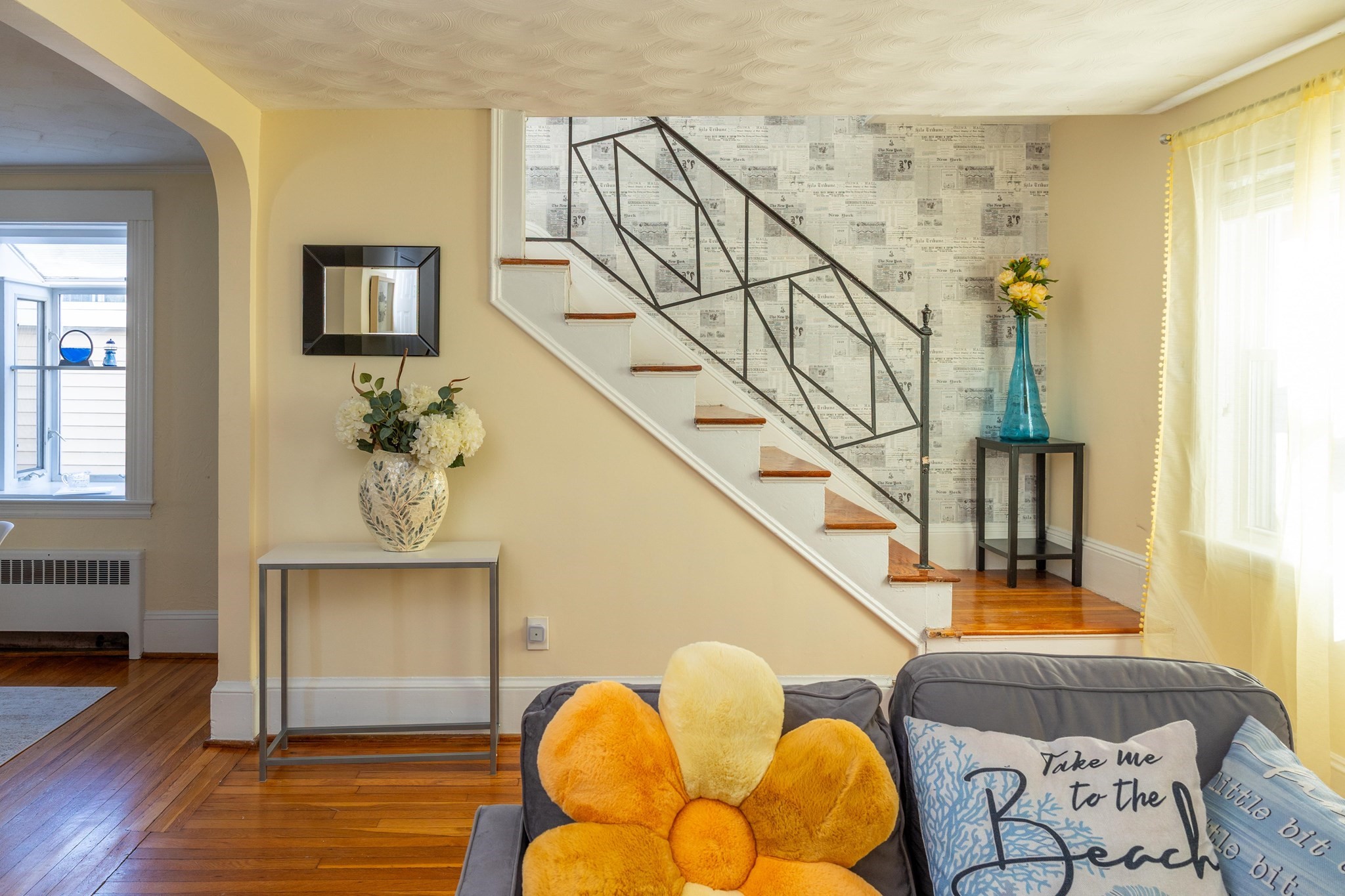 85 Beach Road Winthrop, MA 02152 - Photo 3 of 19 Gallery Image 3