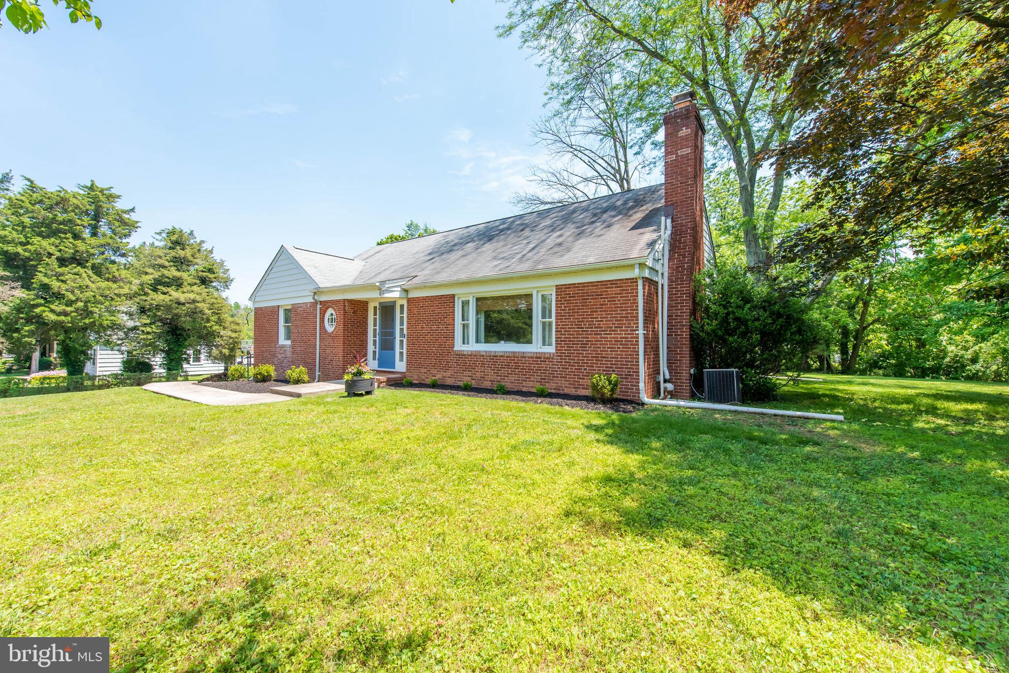2307 Old Frederick Road Baltimore, MD 21228 - Photo 2 of 49 Exterior front