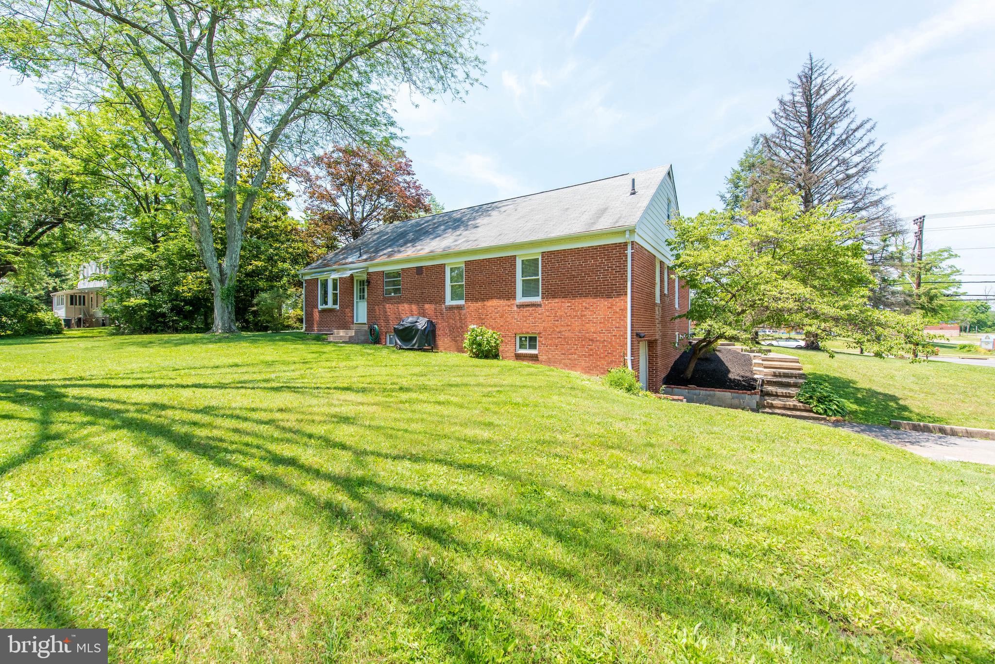 2307 Old Frederick Road Baltimore, MD 21228 - Photo 47 of 49 Exterior rear