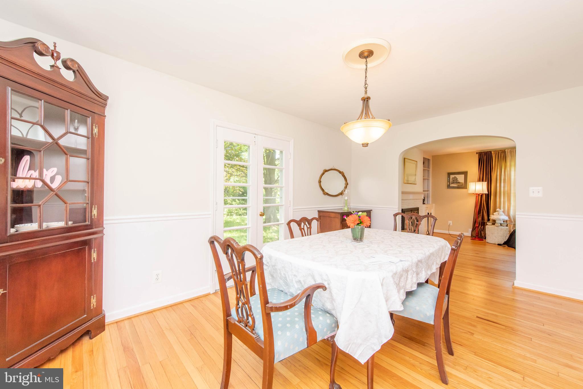 2307 Old Frederick Road Baltimore, MD 21228 - Photo 10 of 49 Dining room