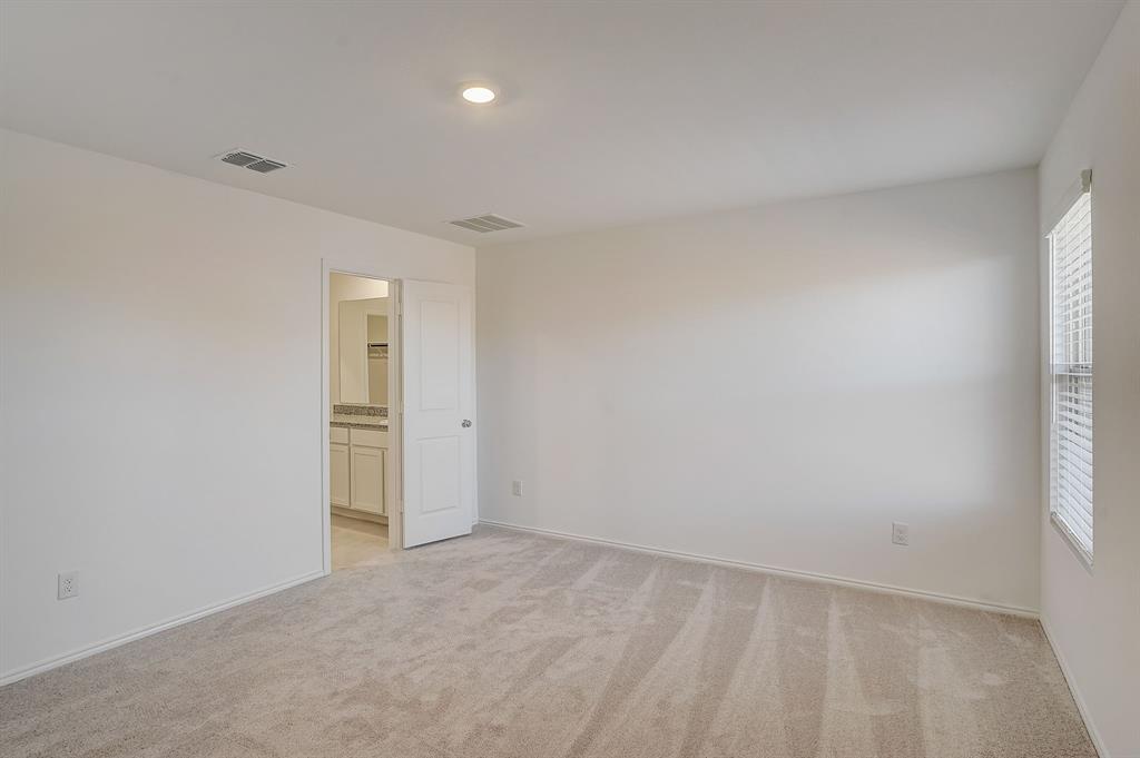 2817 Watchpoint Road Little Elm, TX 75068 - Photo 20 of 40
