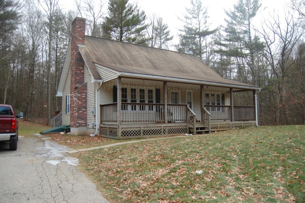 58 Leno Road Holland, MA 01521 - Photo 3 of 23