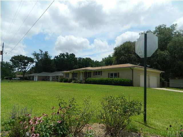7793 Templeton Road Pensacola, FL 32506 - Photo 2 of 16 Gallery Image 2