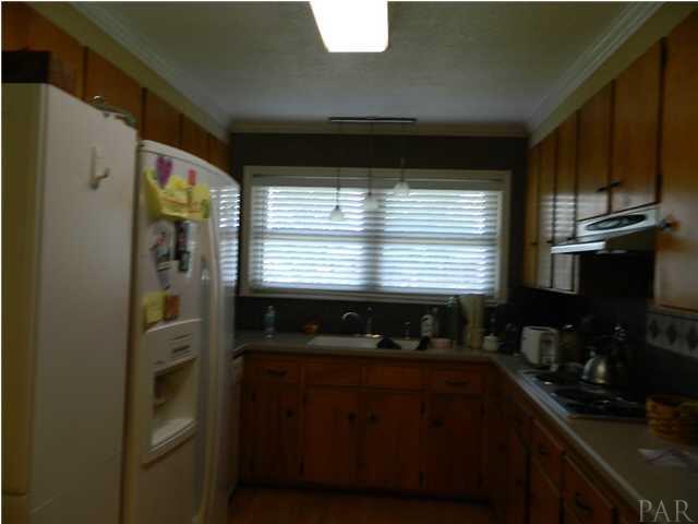 7793 Templeton Road Pensacola, FL 32506 - Photo 7 of 16 Gallery Image 7