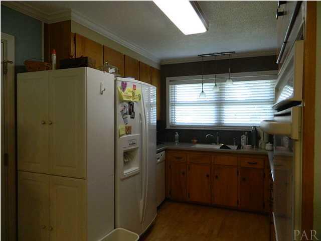 7793 Templeton Road Pensacola, FL 32506 - Photo 8 of 16 Gallery Image 8