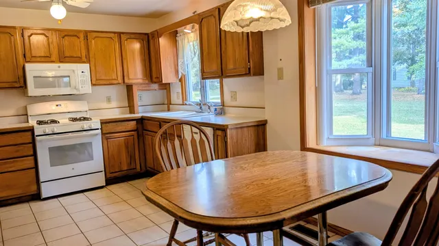 $165,000 | 1873 Weller Drive, Mount Morris, IL 61054