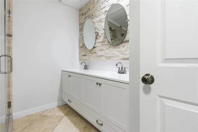 $299,000 | 221 River View Drive, Old Town, FL 32680