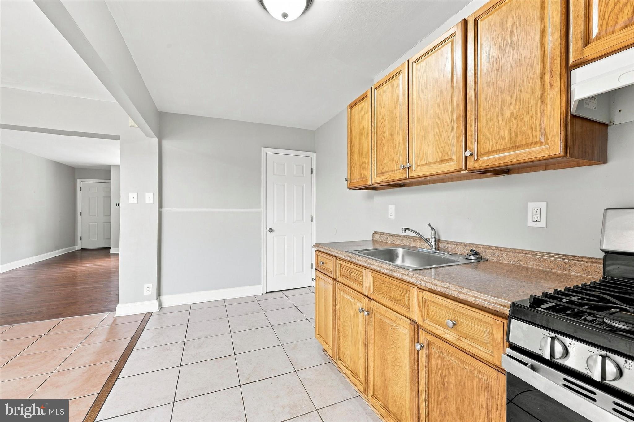 7271 Bradford Road Upper Darby, PA 19082 - Photo 11 of 27 Gallery Image 11