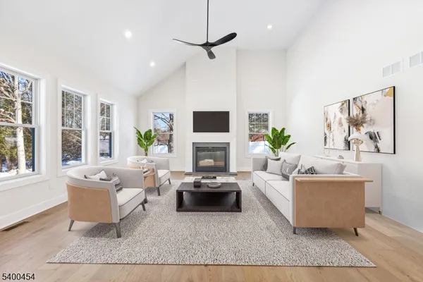 $1,199,000 | 20 Furnace Road, Chester, NJ 07930