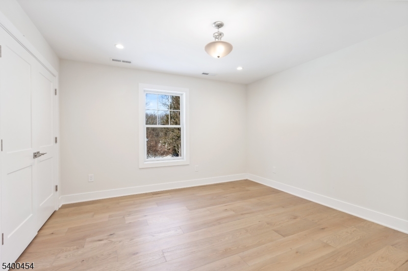 20 Furnace Road Chester, NJ 07930 - Photo 18 of 26