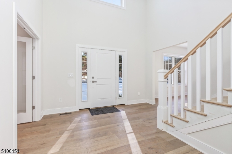 20 Furnace Road Chester, NJ 07930 - Photo 3 of 27