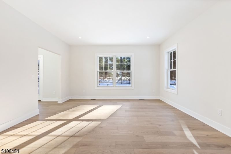 20 Furnace Road Chester, NJ 07930 - Photo 5 of 27