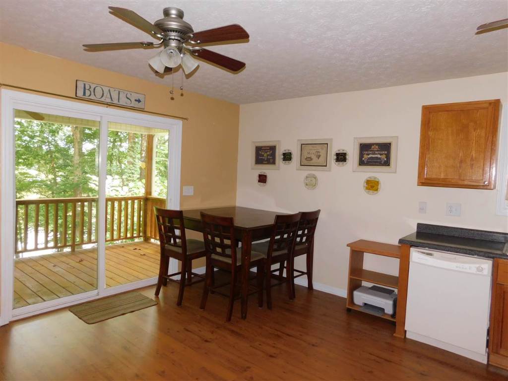 79 Rue Chalet Lavonia, GA 30553 - Photo 6 of 17