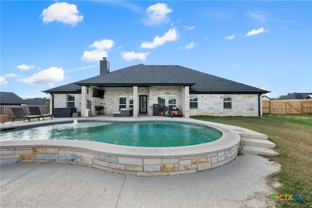 $585,000 | 149 Metheglin Drive, Temple, TX 76502