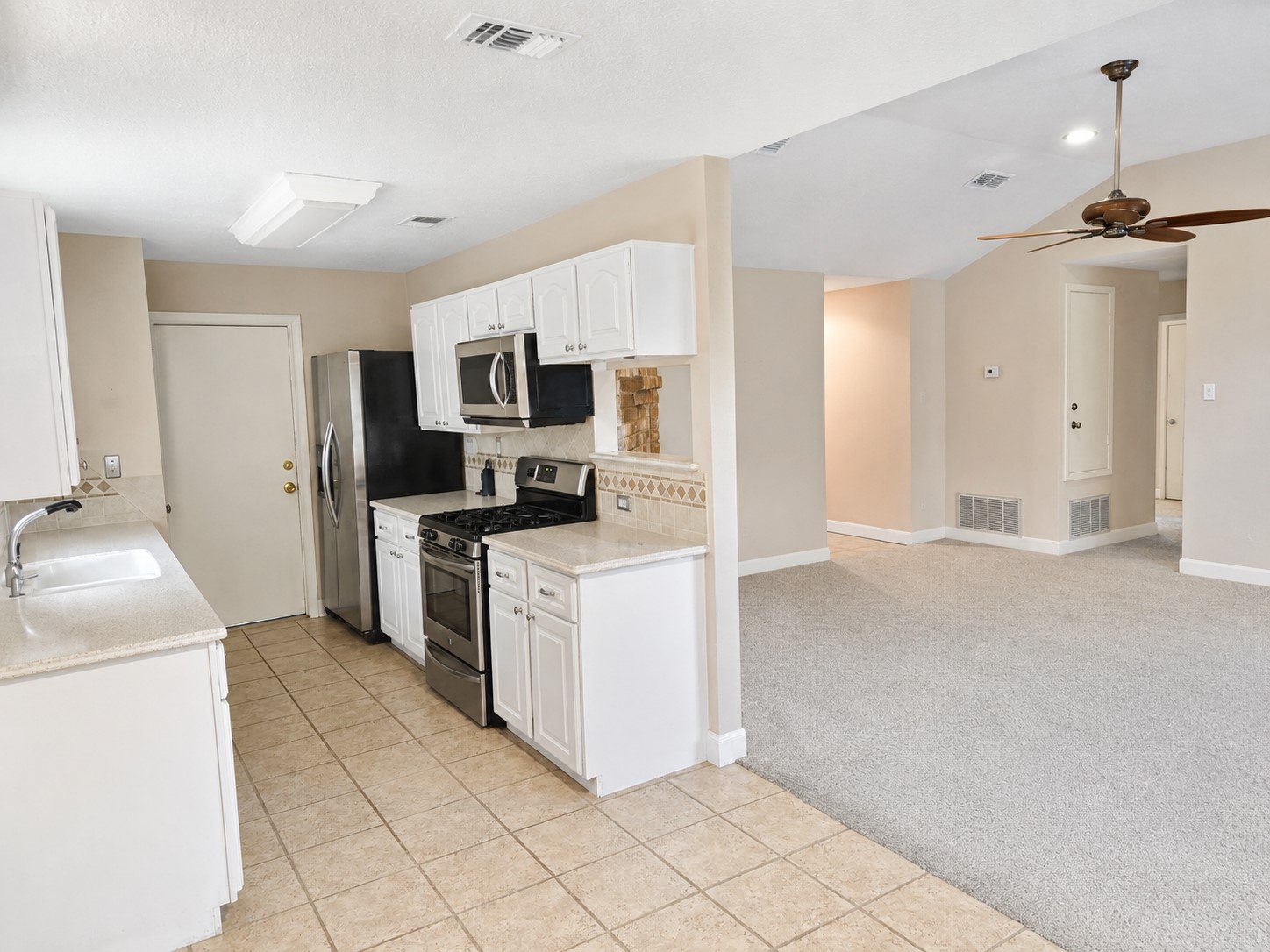 2527 North Spring Drive Spring, TX 77373 - Photo 6 of 18
