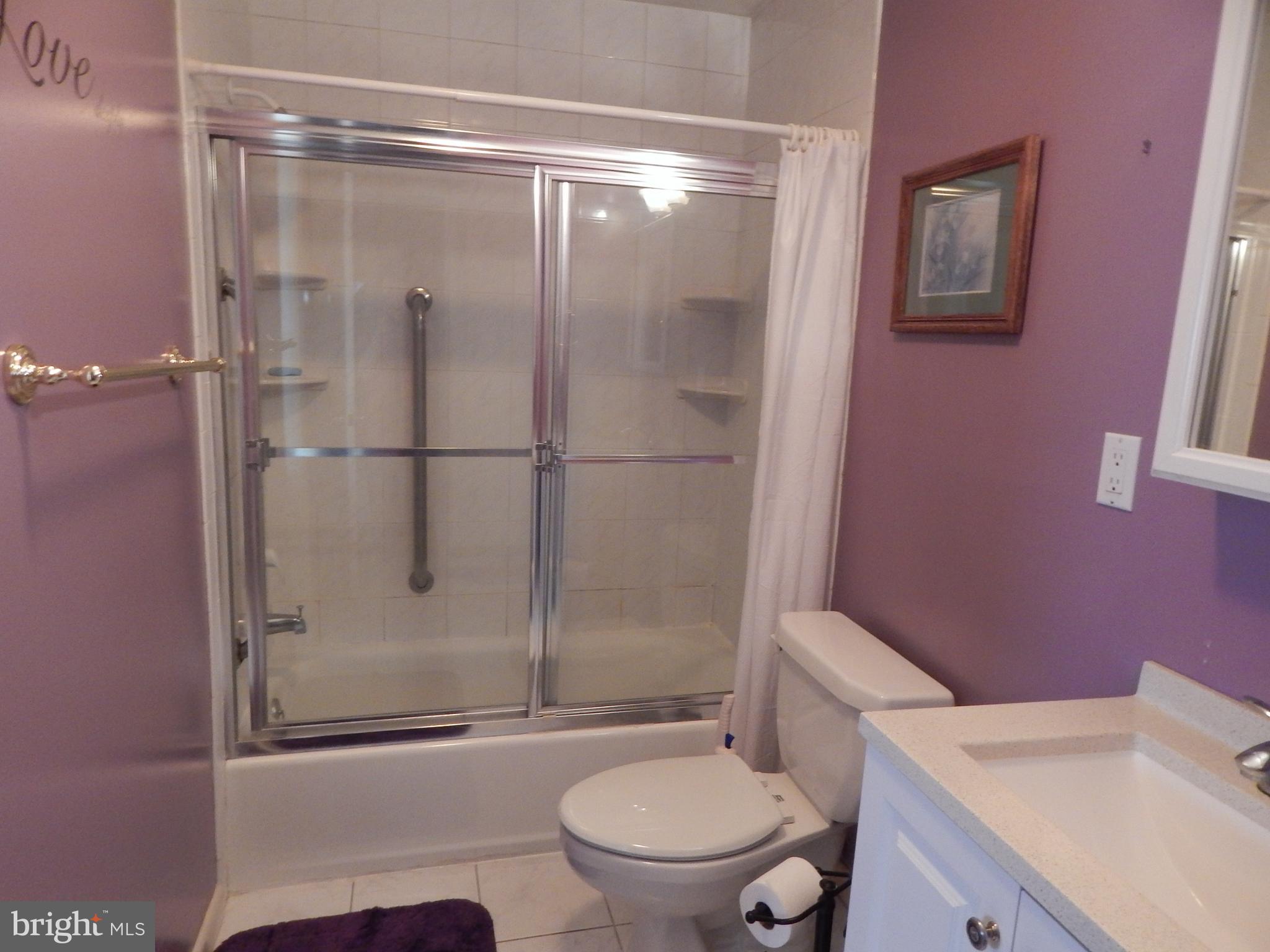 13 Edgemont Road Trenton, NJ 08620 - Photo 14 of 25