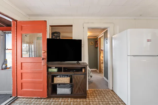 $205,000 | 1105 South Belfast Avenue, Augusta, ME 04330