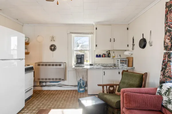 $205,000 | 1105 South Belfast Avenue, Augusta, ME 04330