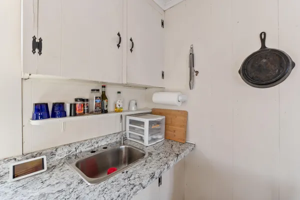 $205,000 | 1105 South Belfast Avenue, Augusta, ME 04330