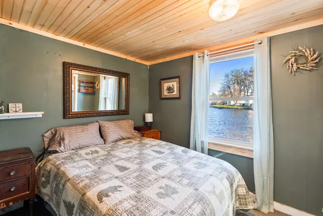 $205,000 | 1105 South Belfast Avenue, Augusta, ME 04330