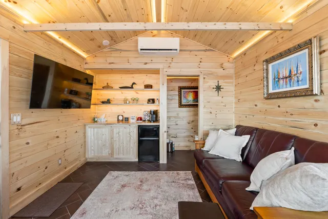 $205,000 | 1105 South Belfast Avenue, Augusta, ME 04330