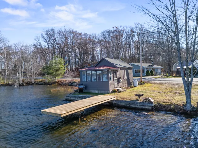 $205,000 | 1105 South Belfast Avenue, Augusta, ME 04330