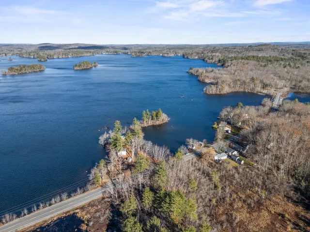 $205,000 | 1105 South Belfast Avenue, Augusta, ME 04330