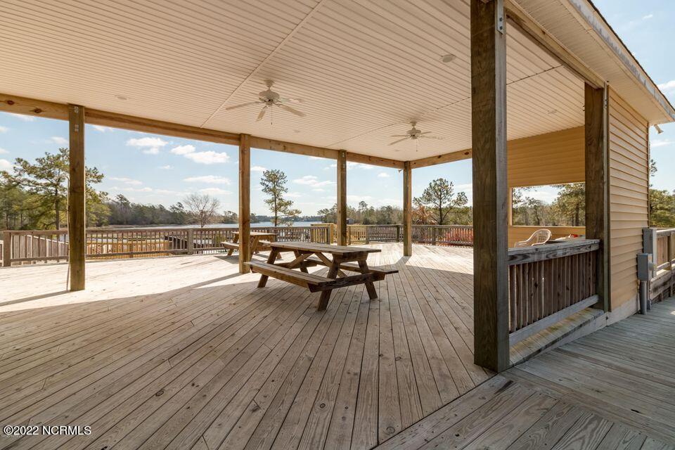 102 Baker Road Hubert, NC 28539 - Photo 18 of 18 deck