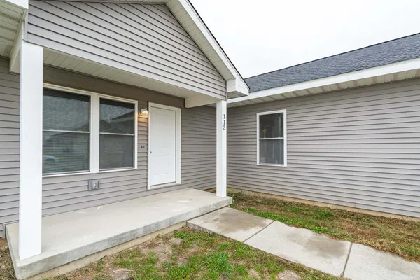 $295,000 | 113 Prairie Run, Illiopolis, IL 62539