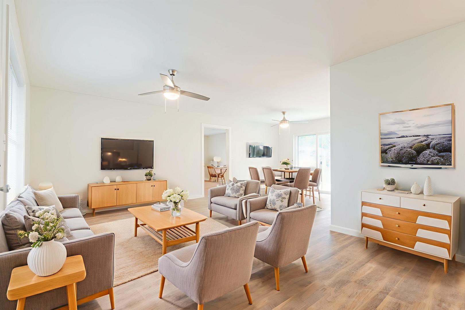 113 Prairie Run Illiopolis, IL 62539 - Photo 4 of 24 a living room with furniture and a flat screen tv