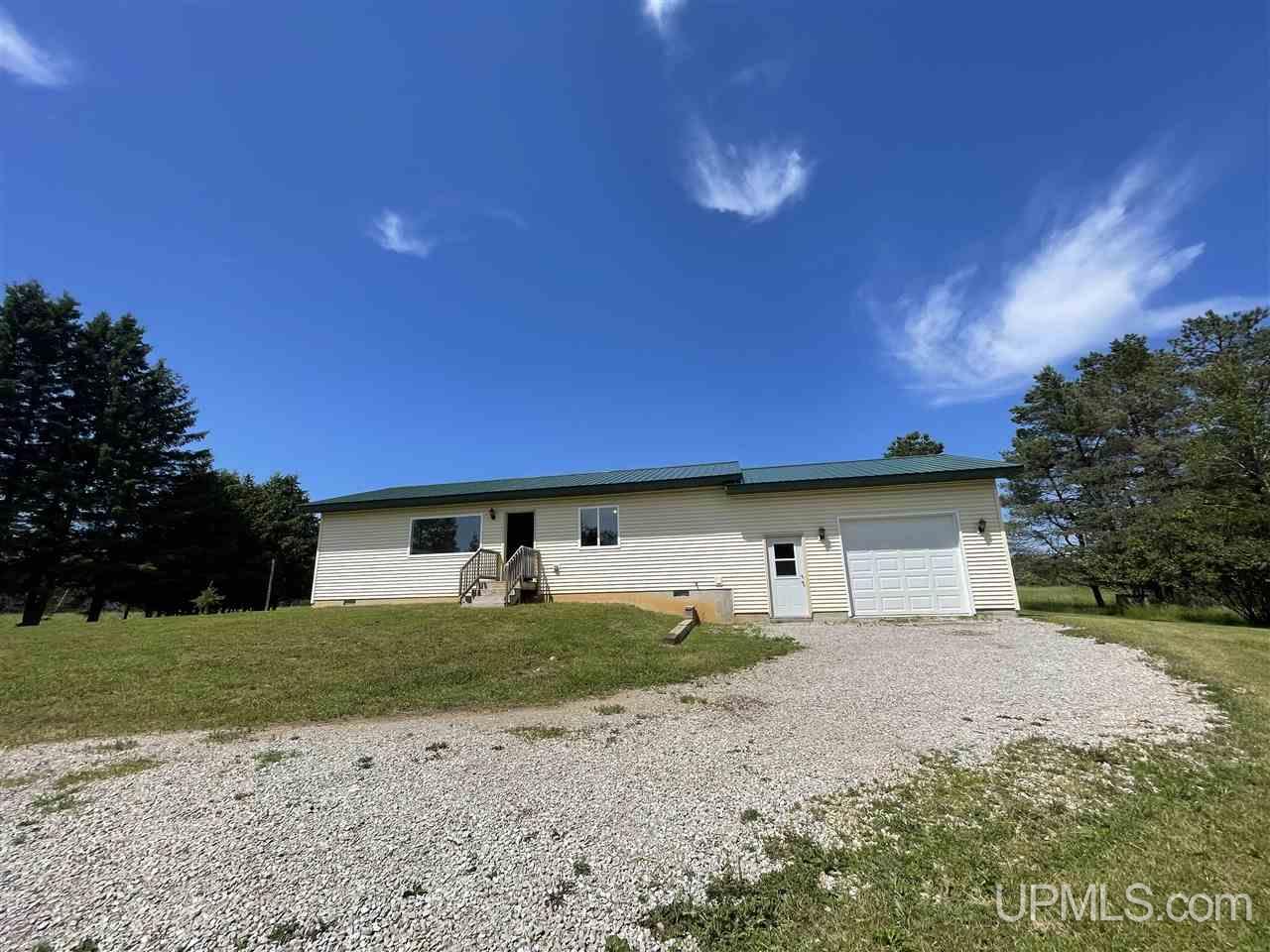 1248 17th Road Bark River, MI 49807 - Photo 3 of 34 Gallery Image 3