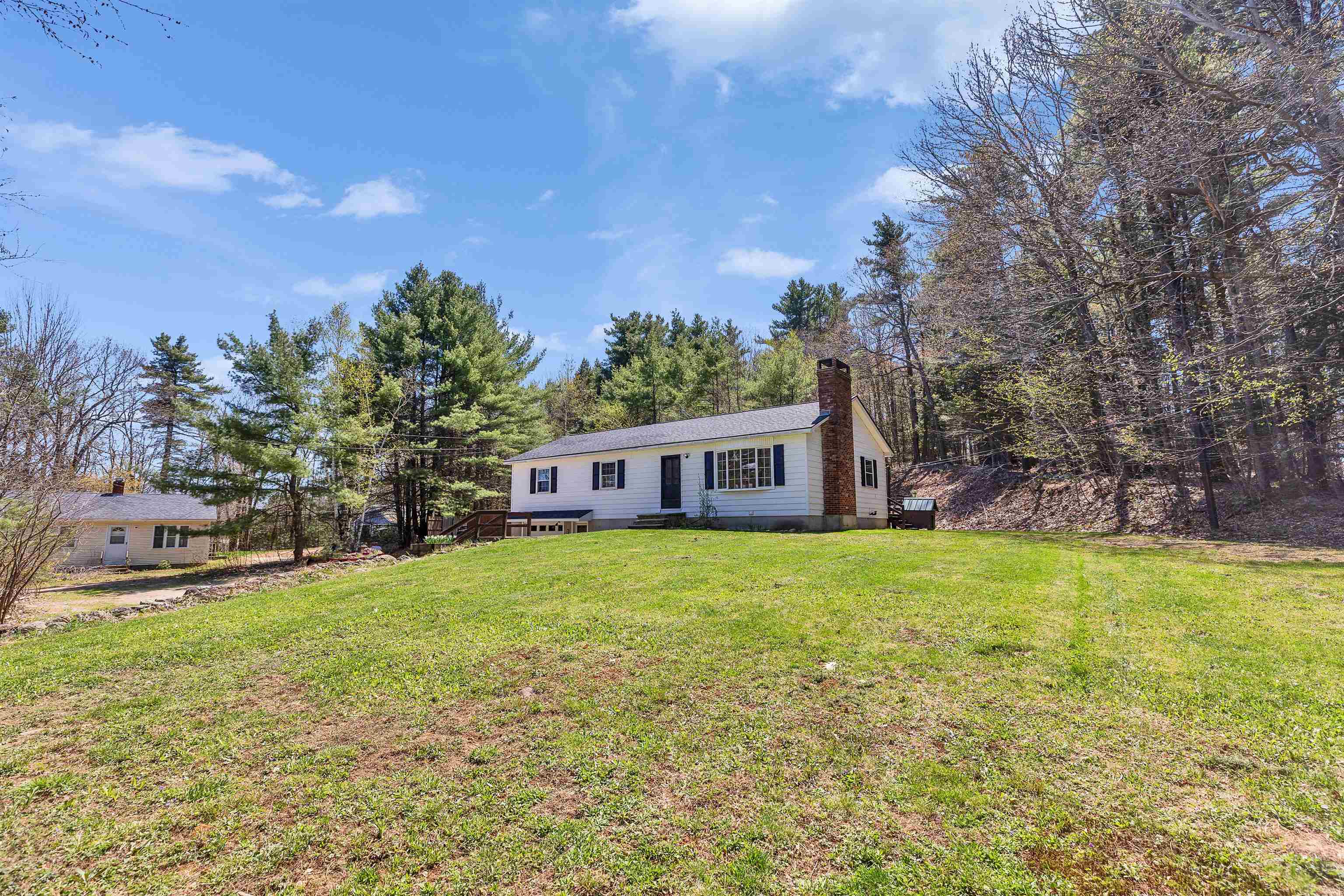 268 Main Street New Ipswich, NH 03071 - Photo 5 of 39