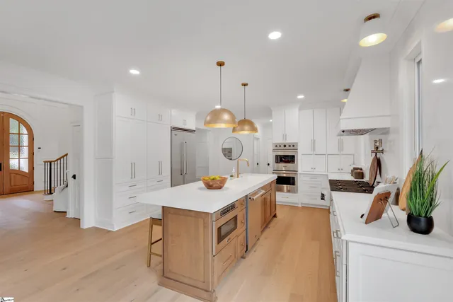 $2,650,000 | 12 Woodvalley Court, Greenville, SC 29617