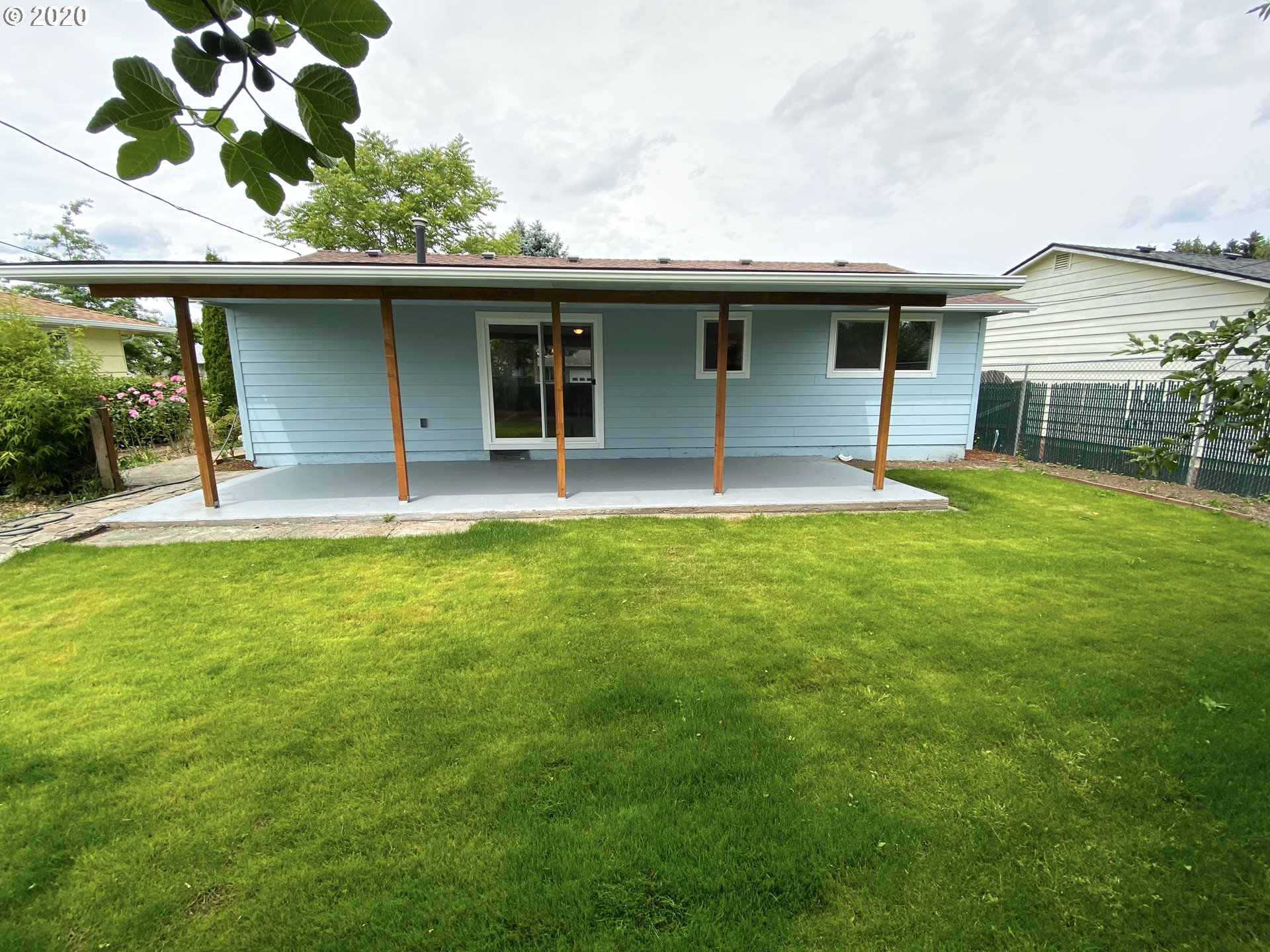 1376 Sallal Road Woodburn, OR 97071 - Photo 3 of 12 Gallery Image 3