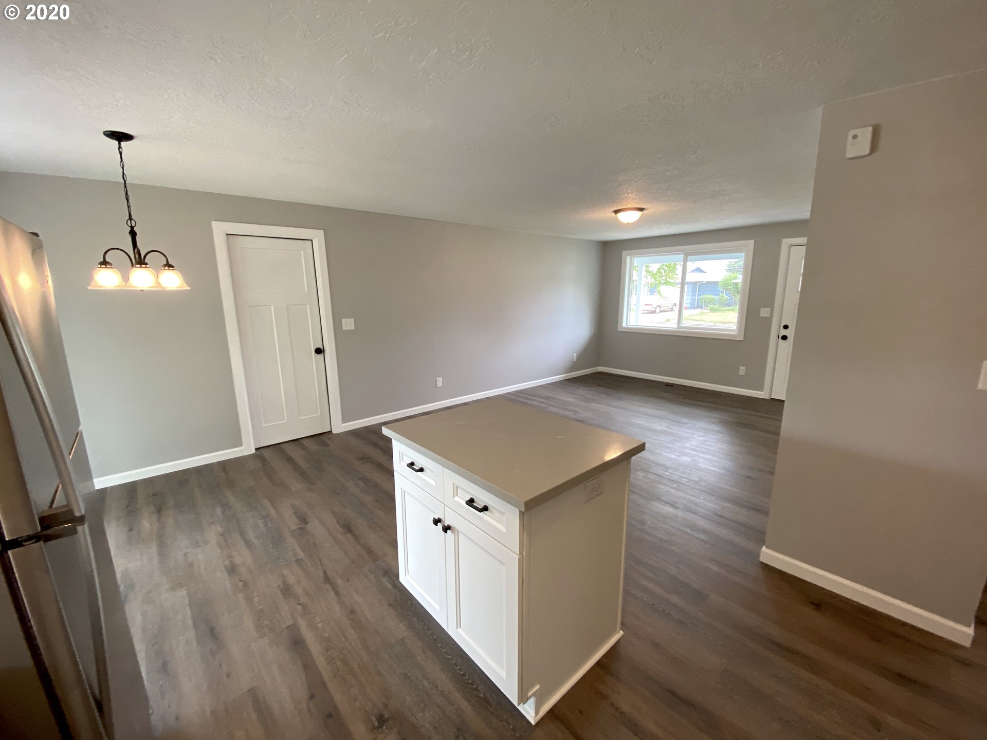 1376 Sallal Road Woodburn, OR 97071 - Photo 6 of 12 Gallery Image 6