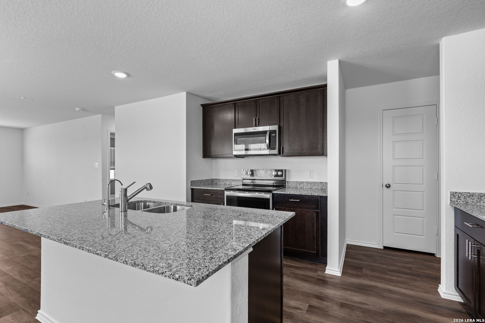 437 Raven Row Marion, TX 78124 - Photo 10 of 30