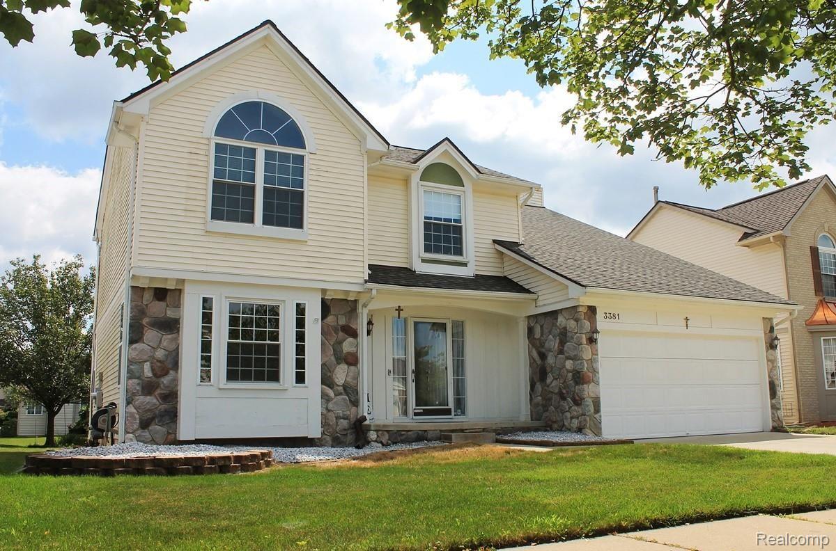 3381 Riverside Court Canton, MI 48188 - Photo 2 of 68 IMG_5523.JPG