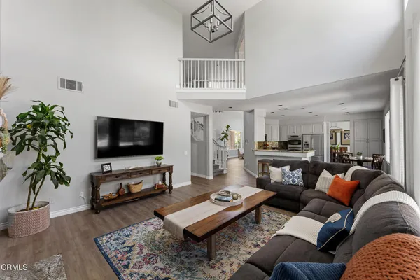 $1,495,000 | 939 Calabria Court, Camarillo, CA 93010