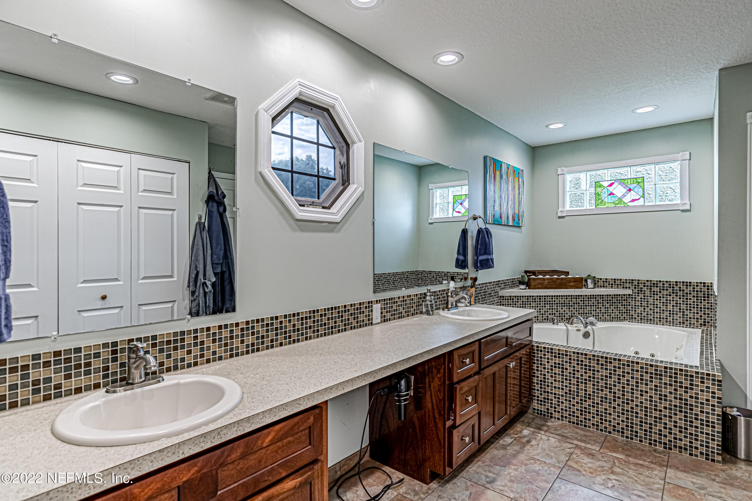 1456 Howard Road Jacksonville, FL 32218 - Photo 20 of 48 21-Master Bathroom