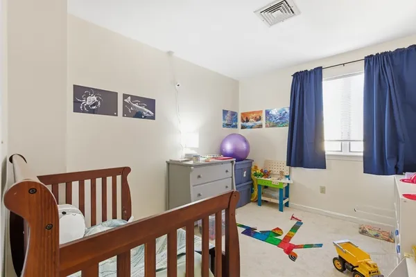 $4,500 | 5 Meadowbrook Road, Unit 5, Brookline, MA 02467