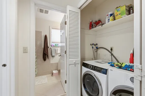 $4,500 | 5 Meadowbrook Road, Unit 5, Brookline, MA 02467