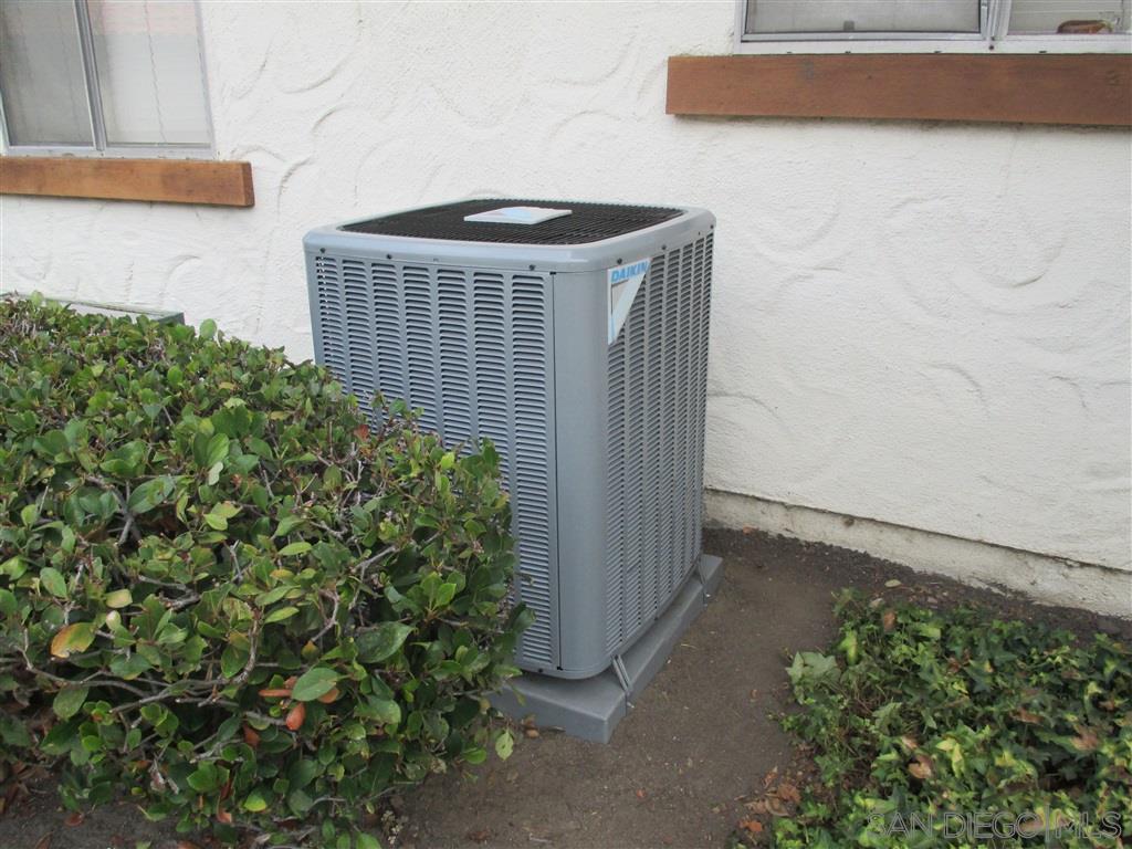 6059 Rancho Mission Road, Unit 205 San Diego, CA 92108 - Photo 17 of 25 Gallery Image 17