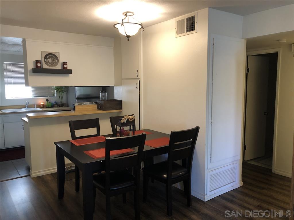 6059 Rancho Mission Road, Unit 205 San Diego, CA 92108 - Photo 8 of 25 Gallery Image 8