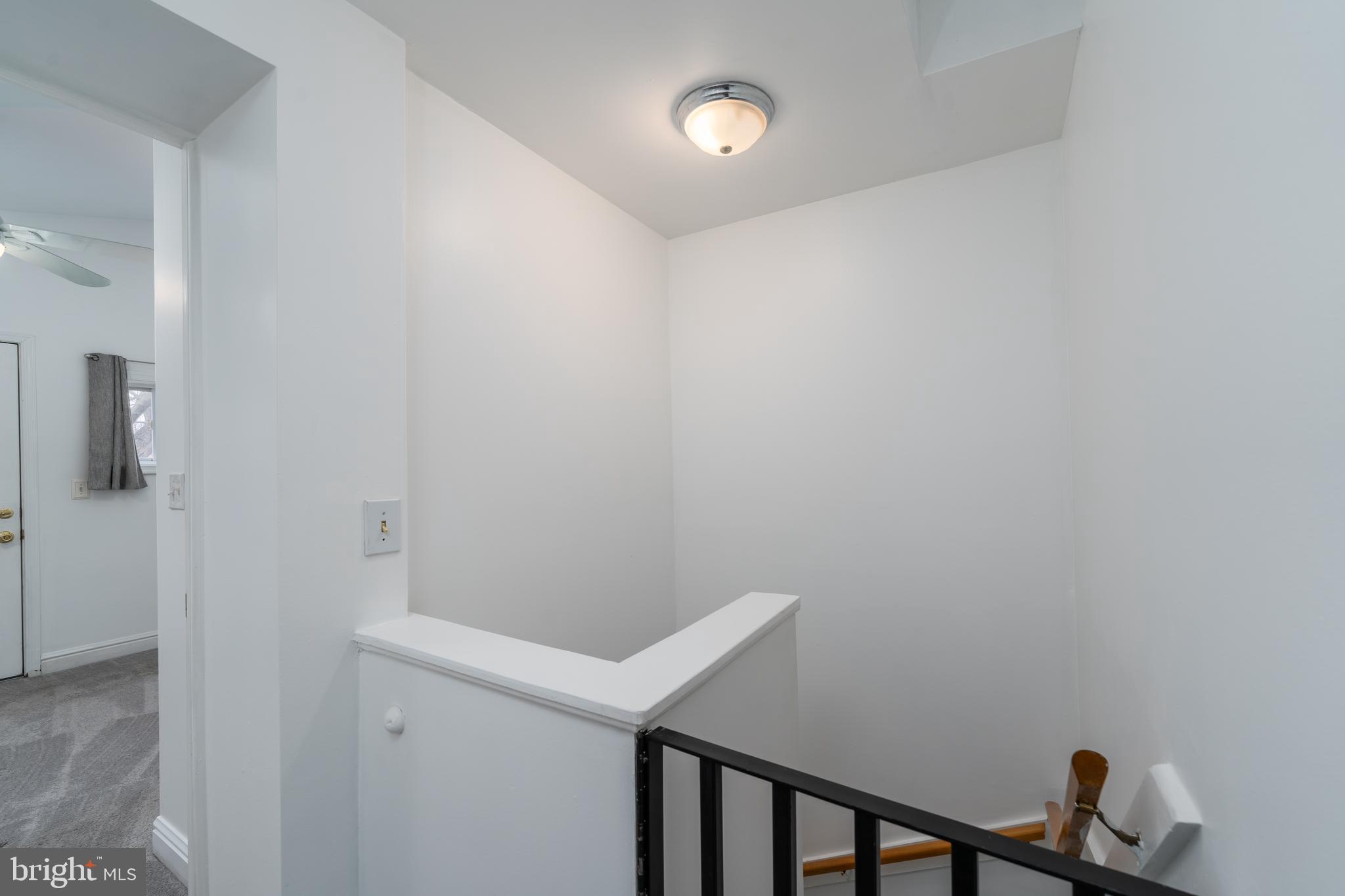1153 Riverside Avenue Baltimore, MD 21230 - Photo 13 of 35